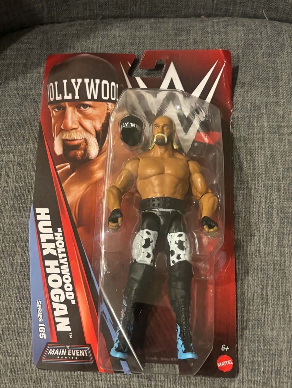 Hollywood Hulk Hogan WWE Main Event Series 165 Action Figure